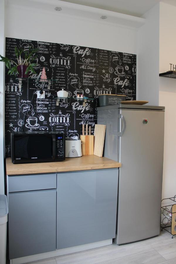 Апартаменти Izzy Apartament Мішкольц Екстер'єр фото
