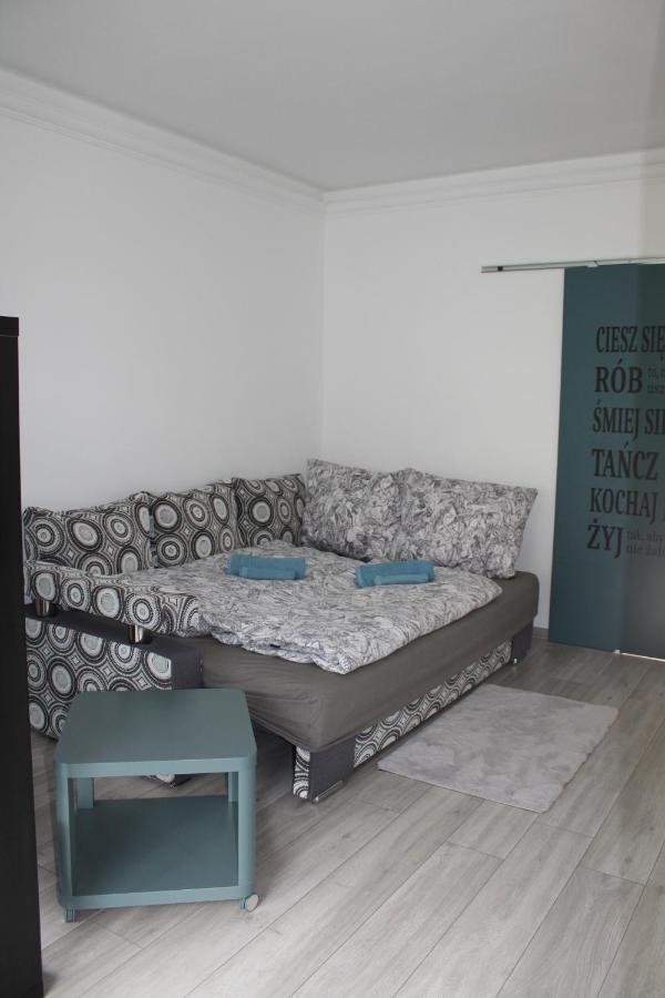 Апартаменти Izzy Apartament Мішкольц Екстер'єр фото